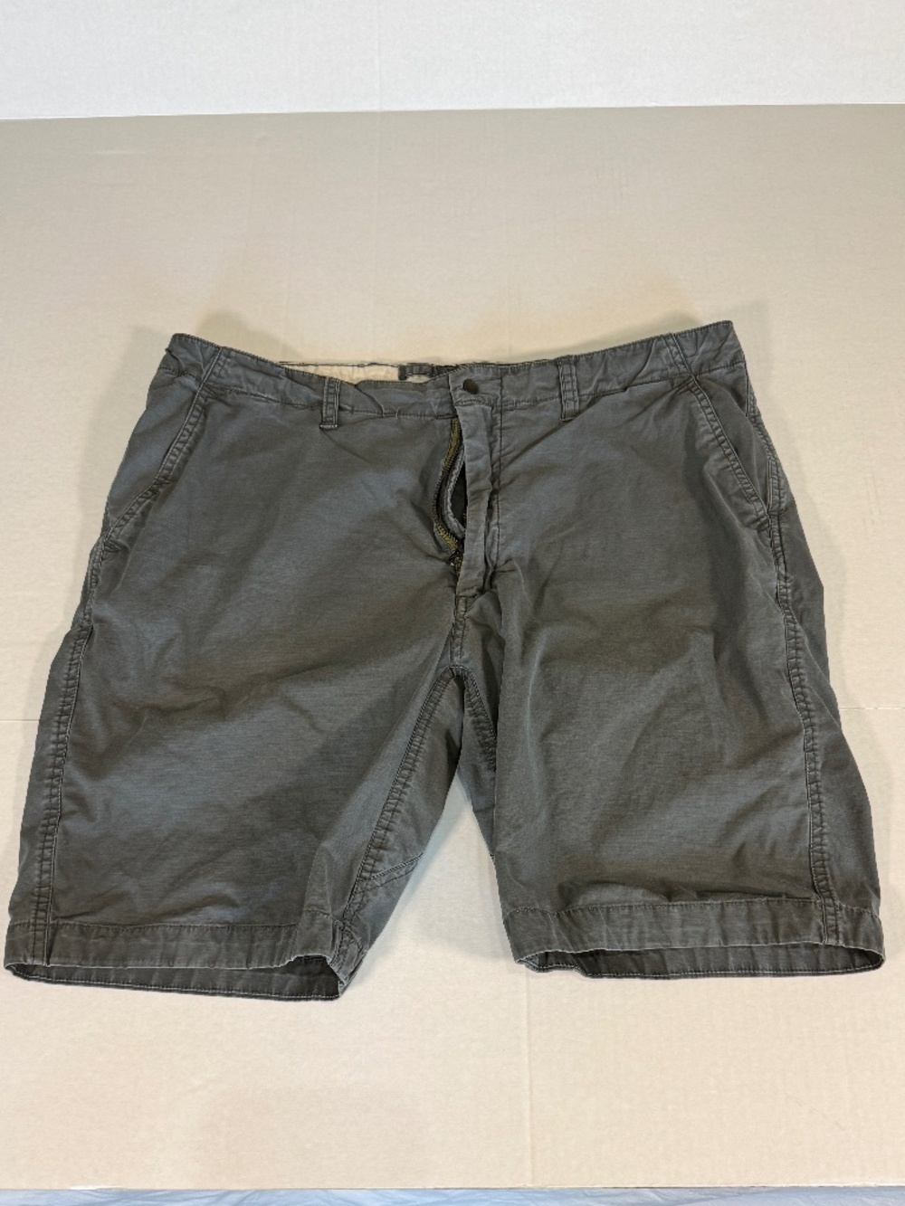 Relwen shorts mens 36 pre-owned condition